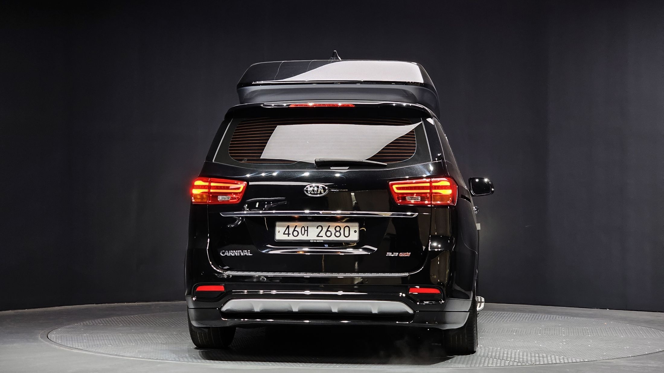KIA CARNIVAL 2018