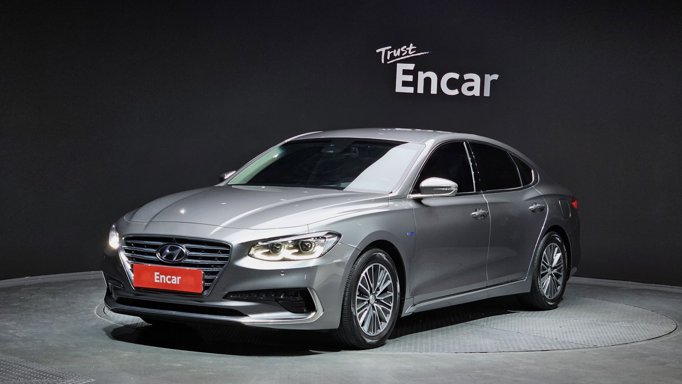 HYUNDAI GRANDEUR IG HYBRID 2017