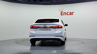 HYUNDAI AVANTE AD 2016