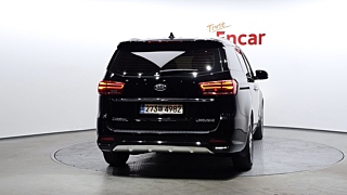 KIA CARNIVAL 2018