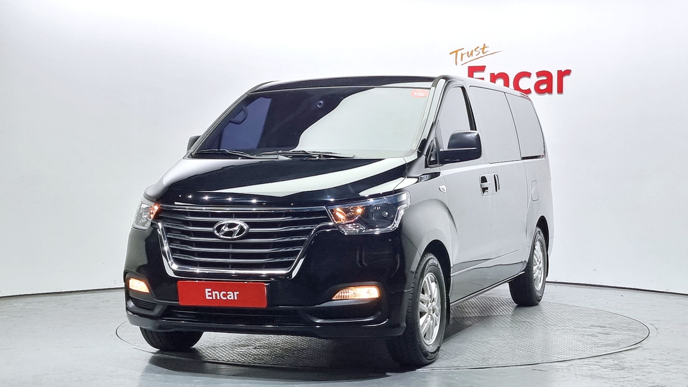 HYUNDAI STAREX GRAND 2018