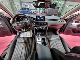 GENESIS G70 2018