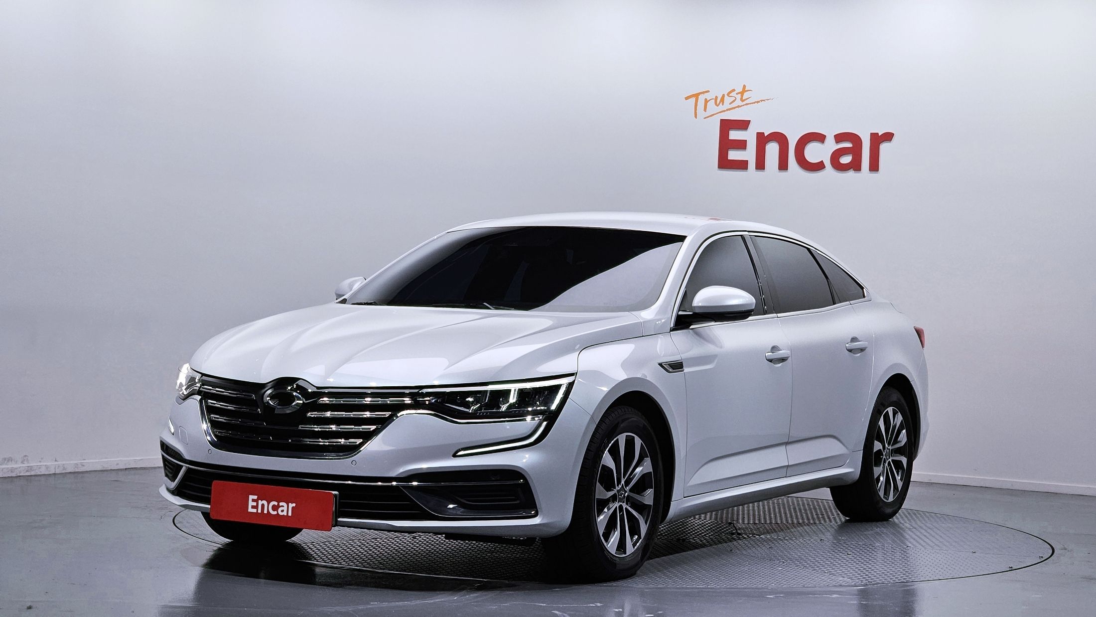 RENAULT SAMSUNG SM6 2022