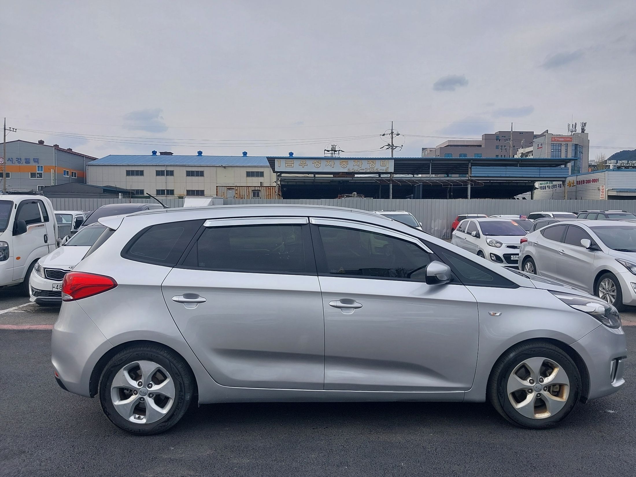 KIA CARENS 2016