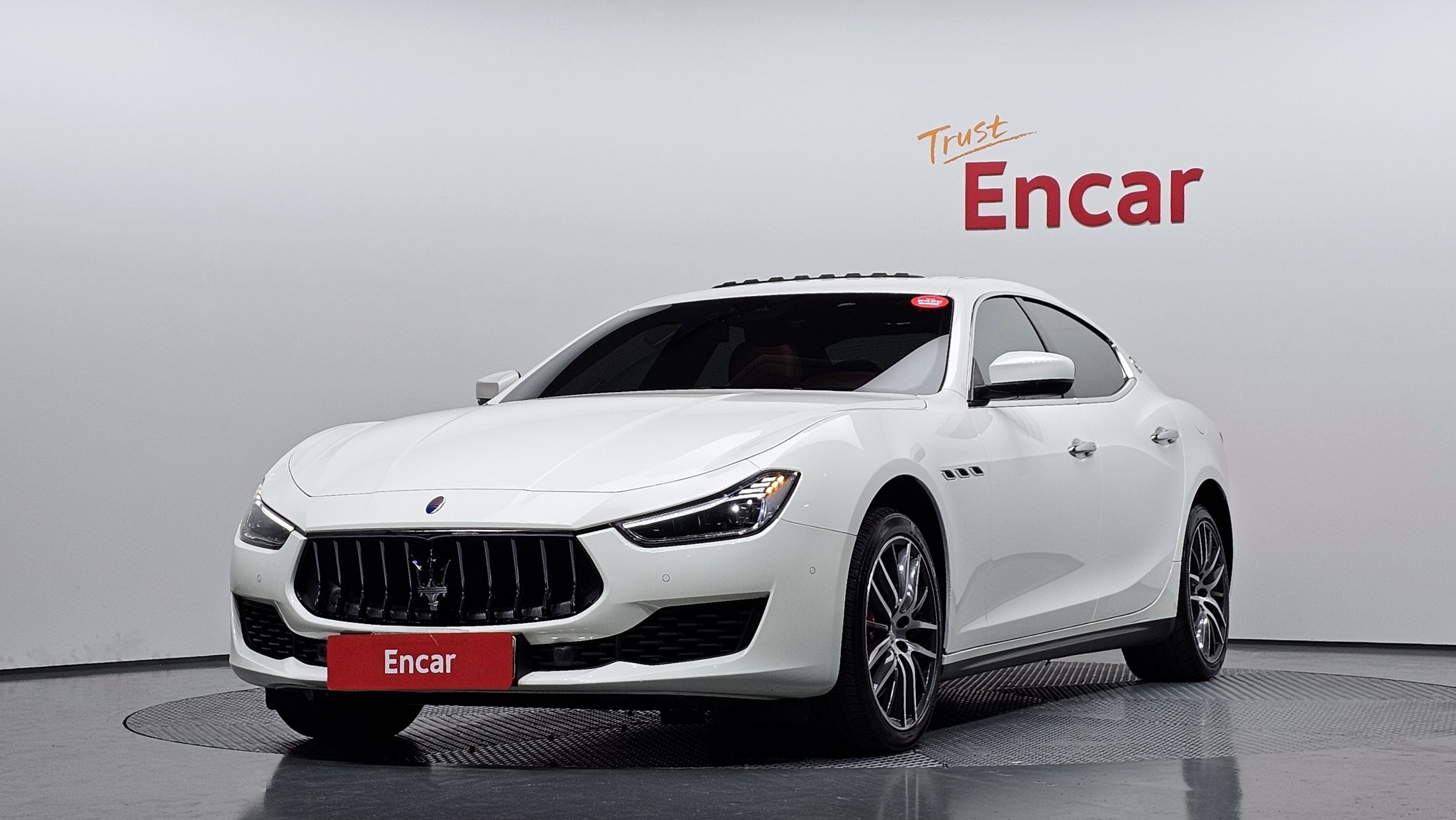 MASERATI GHIBLI