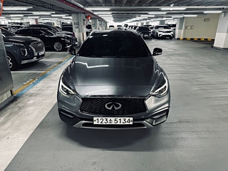 INFINITI QX30 2019