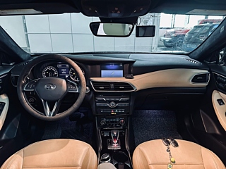 INFINITI QX30 2019