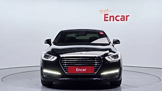 GENESIS EQ900 2016