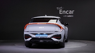 KIA EV6 2024