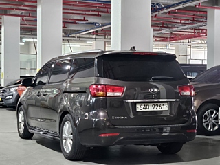 KIA CARNIVAL 2016