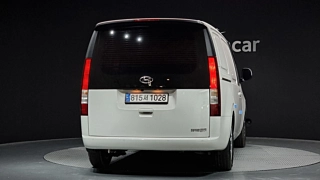 HYUNDAI STARIA 2022