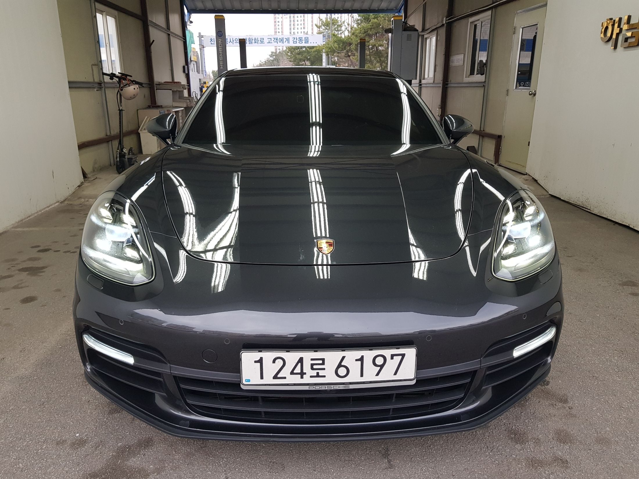 PORSCHE PANAMERA 971