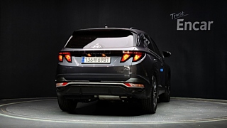 HYUNDAI TUCSON NX4 2021