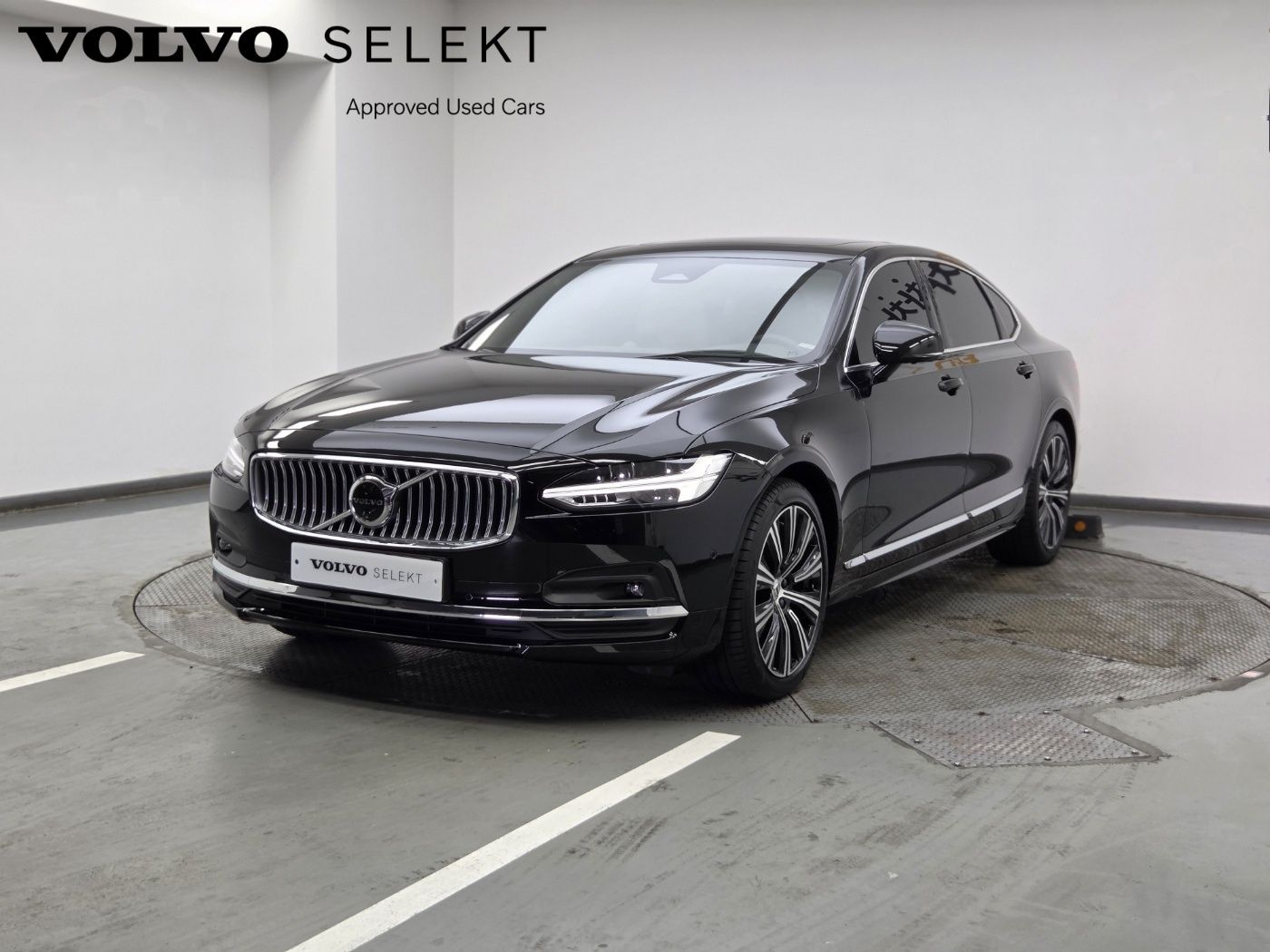 VOLVO S90 2024