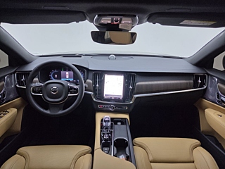VOLVO S90 2024