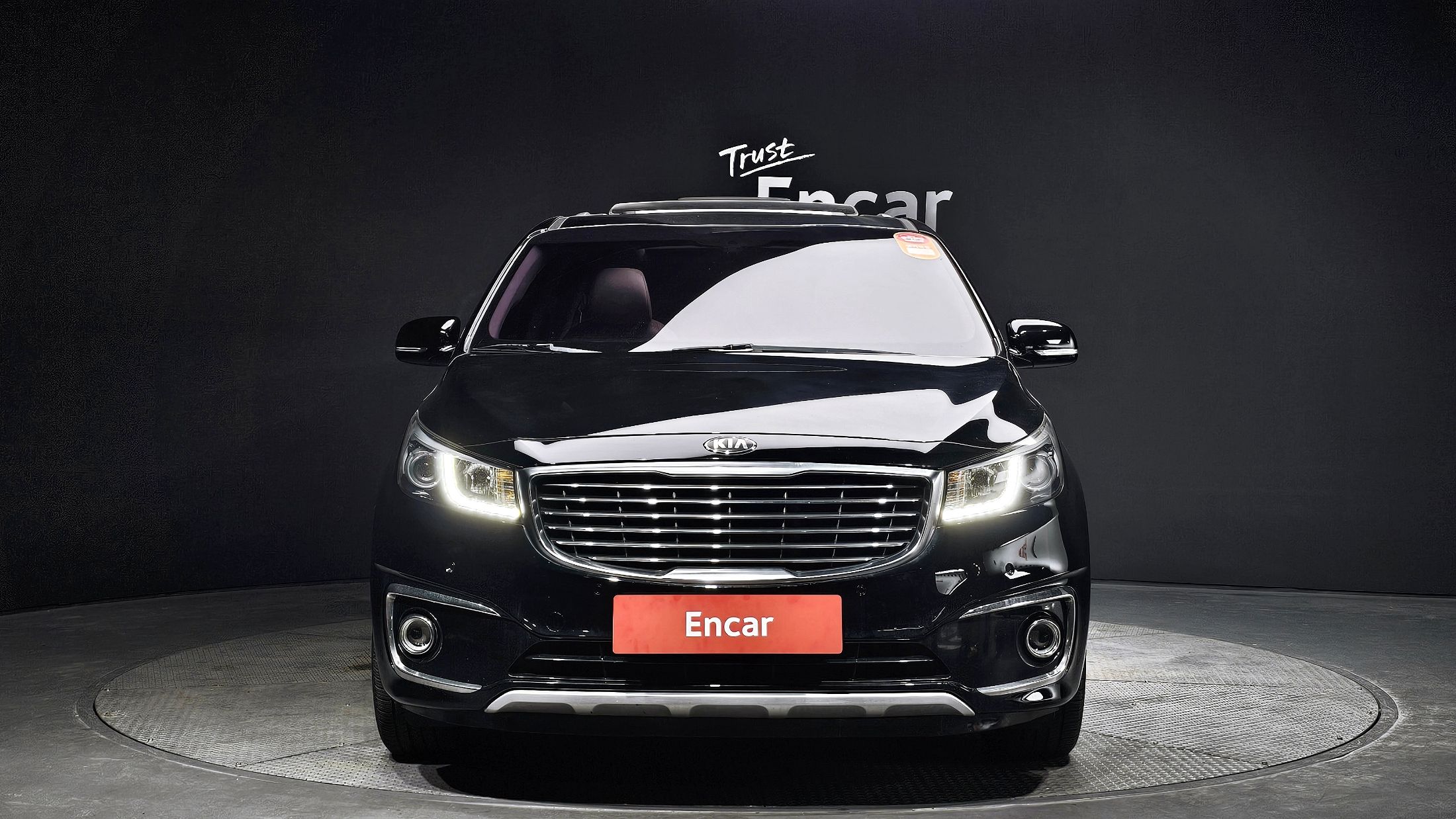 KIA CARNIVAL 2017