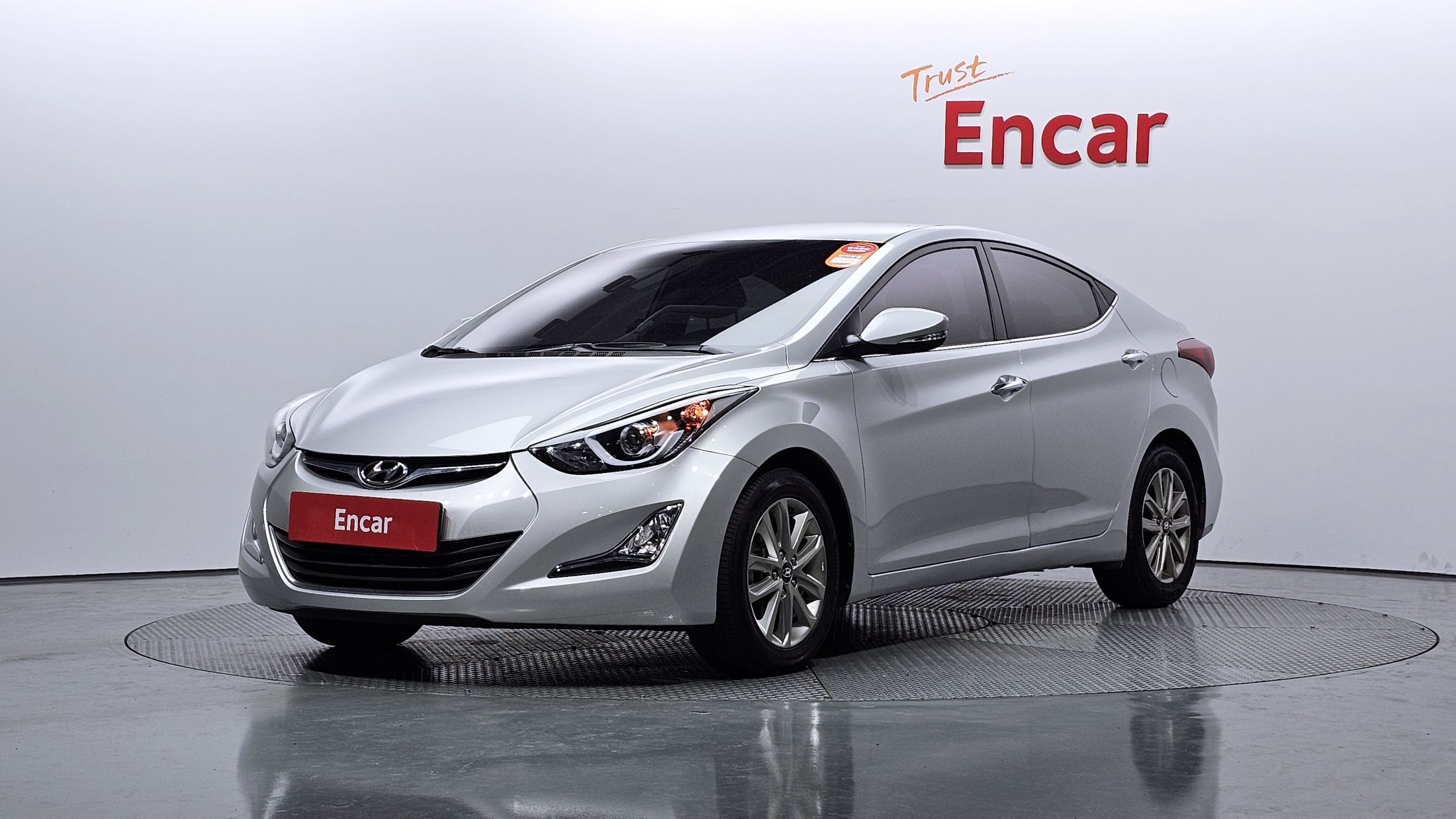 HYUNDAI AVANTE 2015