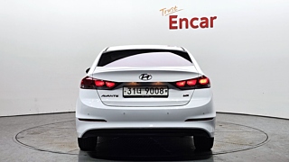 HYUNDAI AVANTE AD 2017