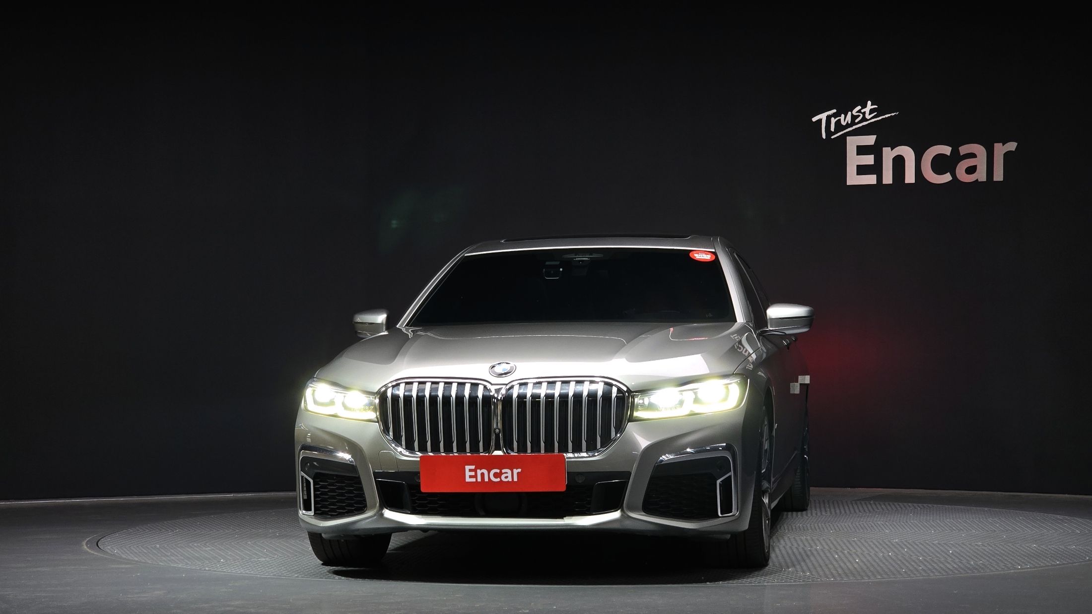 BMW 7-SERIES G11 2019