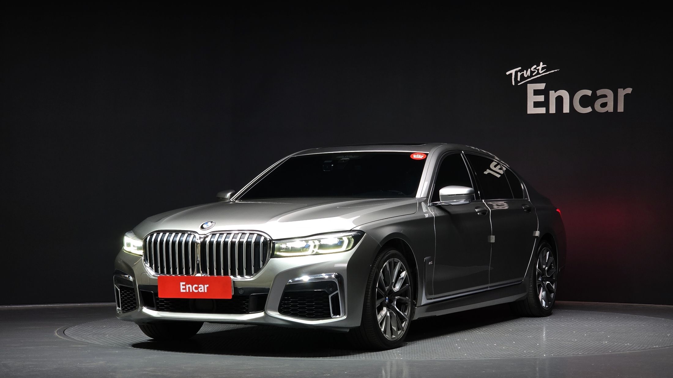 BMW 7-SERIES G11 2019