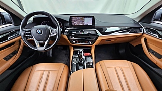 BMW 5-SERIES G30 2020