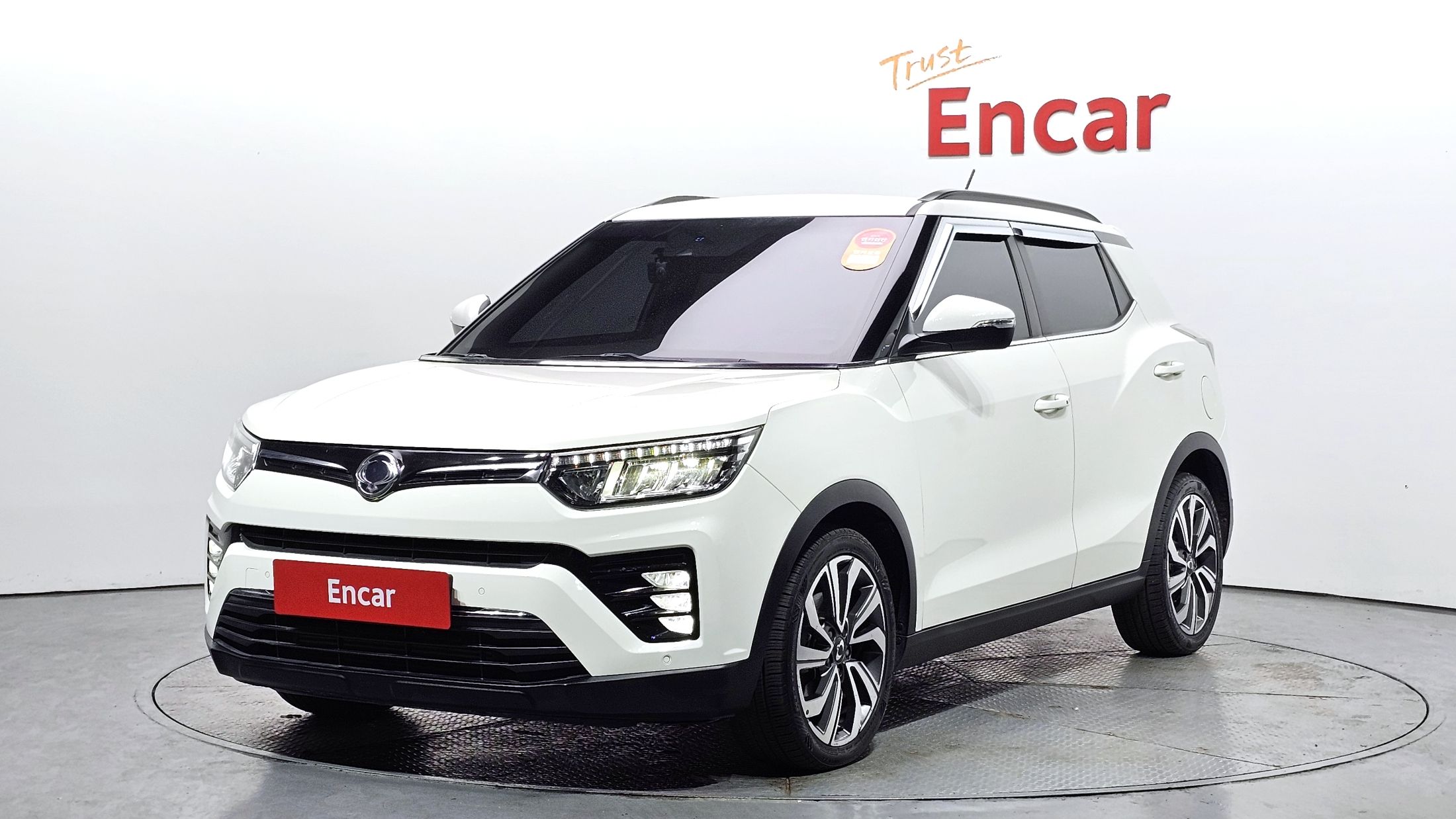SSANGYONG TIVOLI VERY NEW 2019