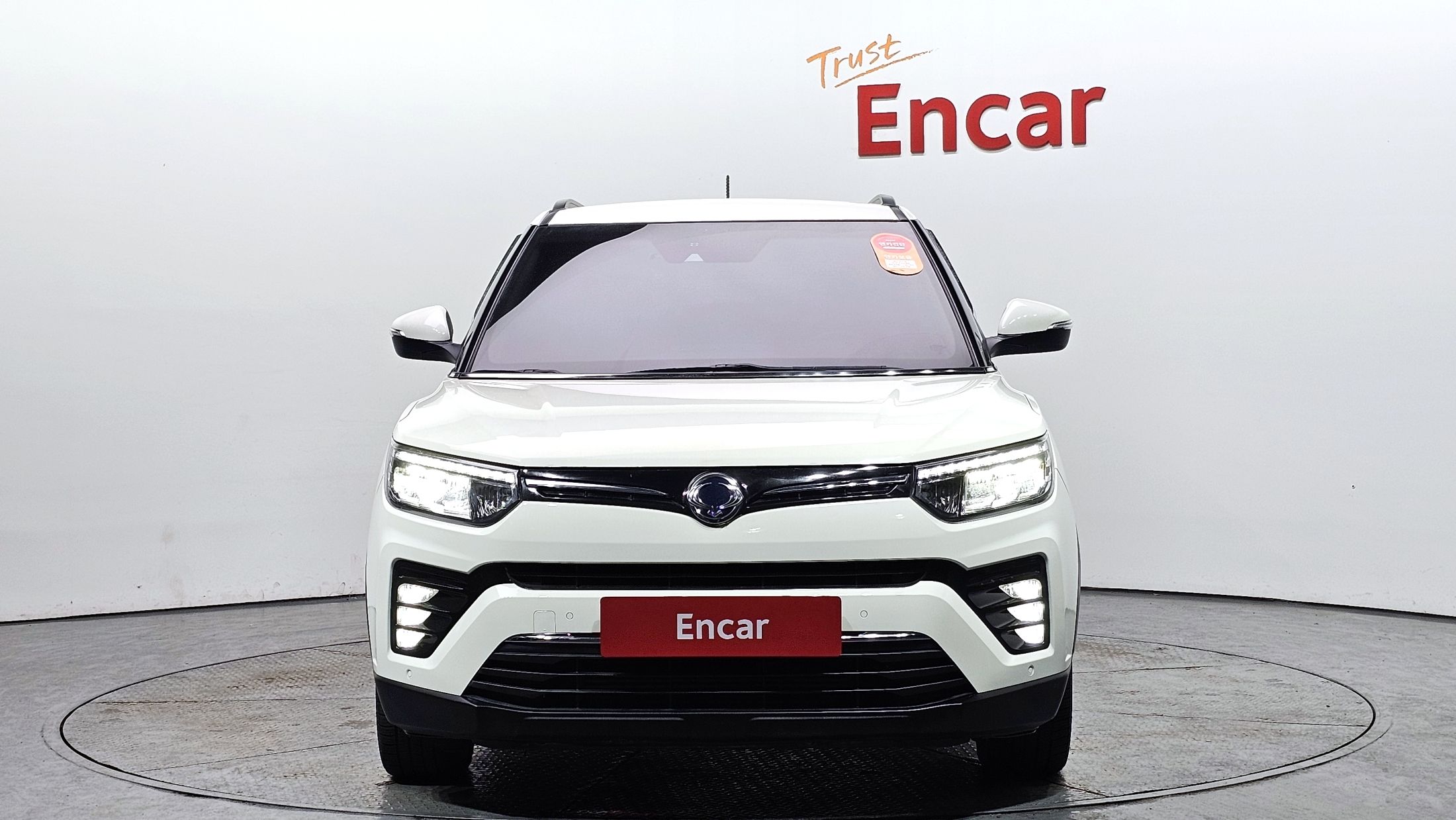 SSANGYONG TIVOLI VERY NEW 2019