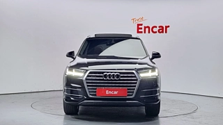 AUDI Q7 4M 2019