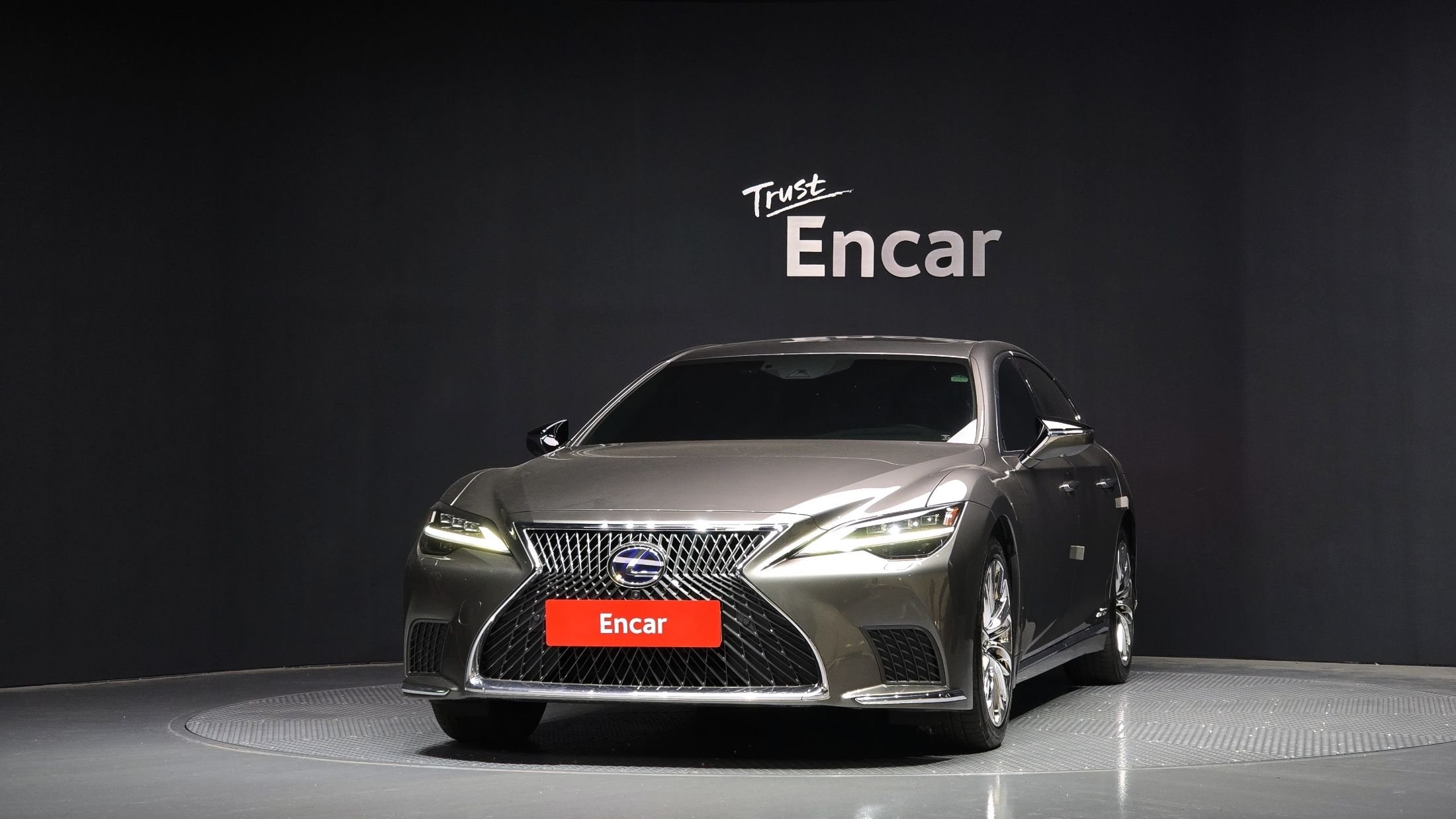 LEXUS LS500H 2021