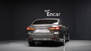 LEXUS LS500H 2021