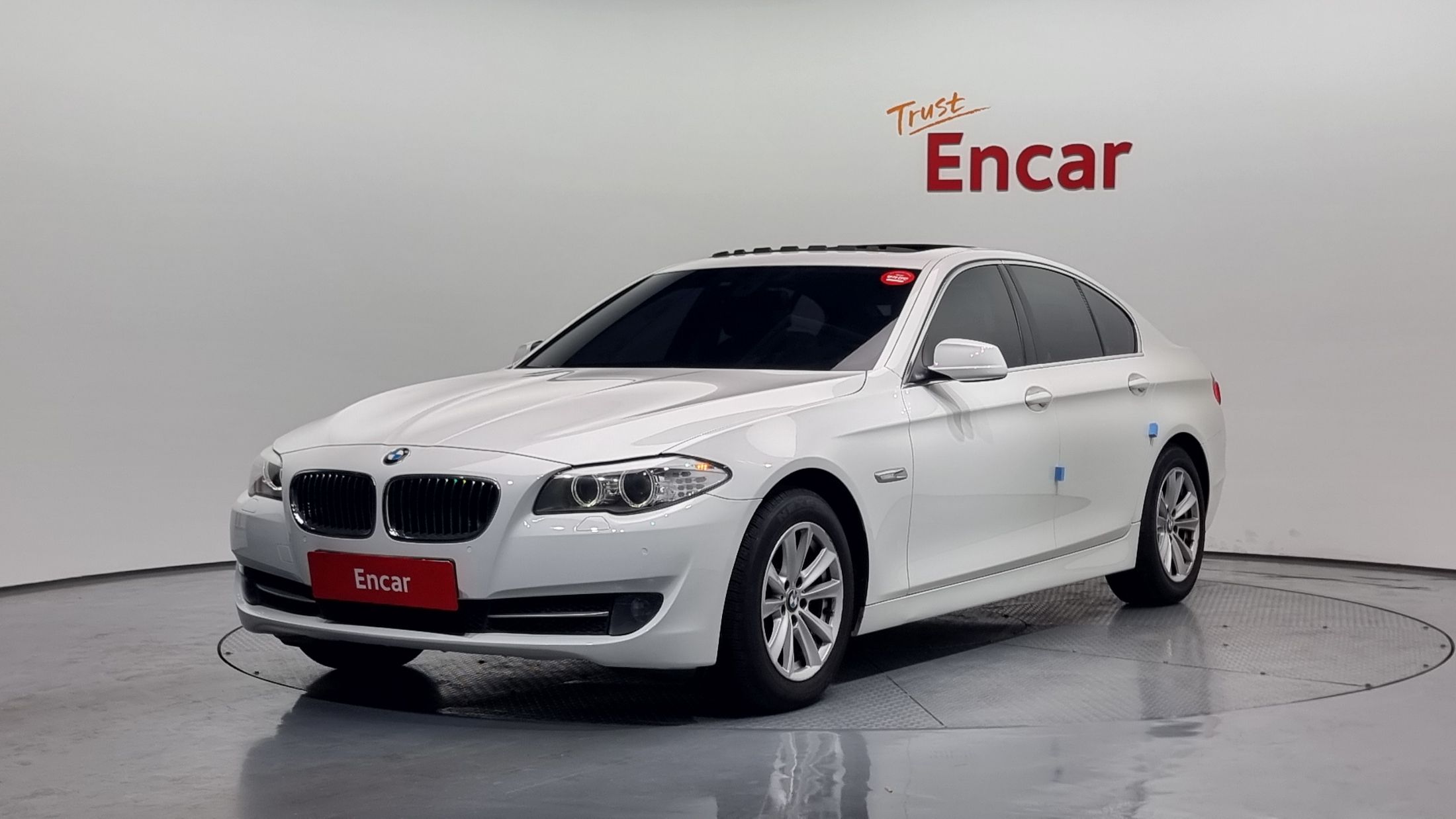 BMW 5-SERIES F10 2010