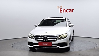 MERCEDES BENZ E-CLASS W213 2017