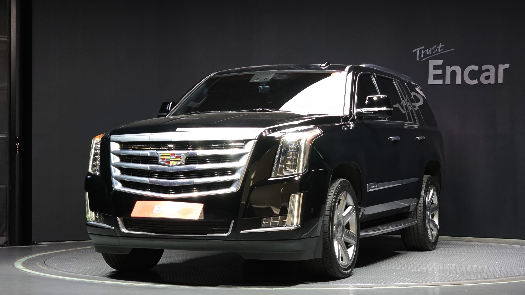 CADILLAC ESCALADE 2017