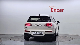 MINI CLUBMAN COOPER D 2016