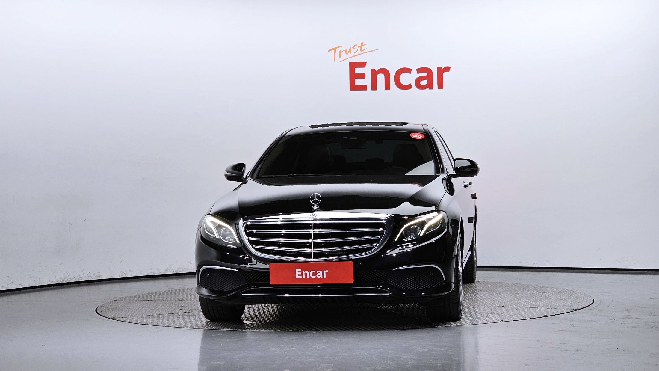 MERCEDES BENZ E-CLASS W213 2020