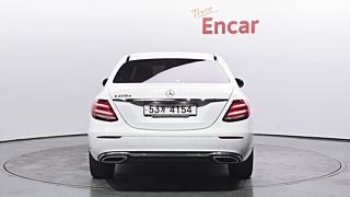 MERCEDES BENZ E-CLASS W213 2019