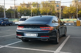 GENESIS G80 RG3 2022