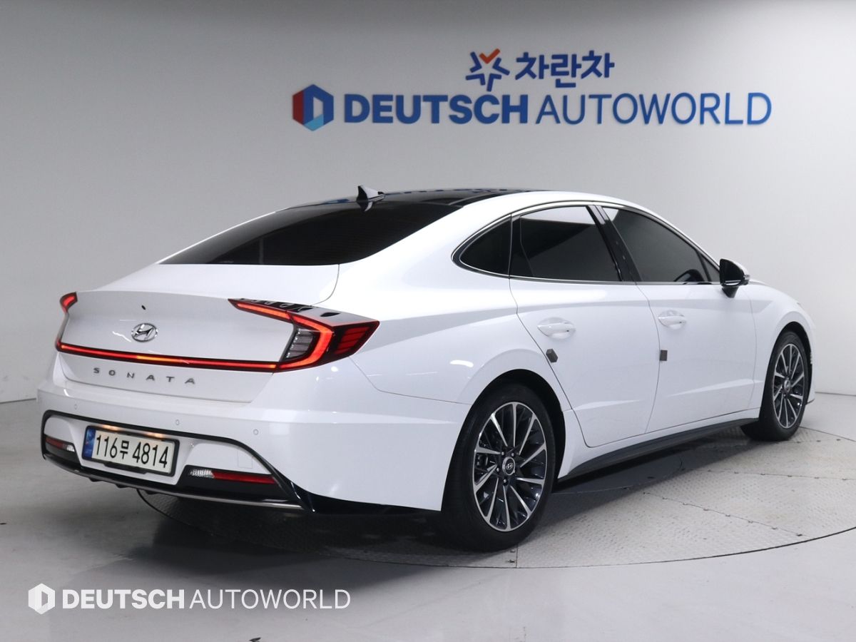 HYUNDAI SONATA DN8 2021