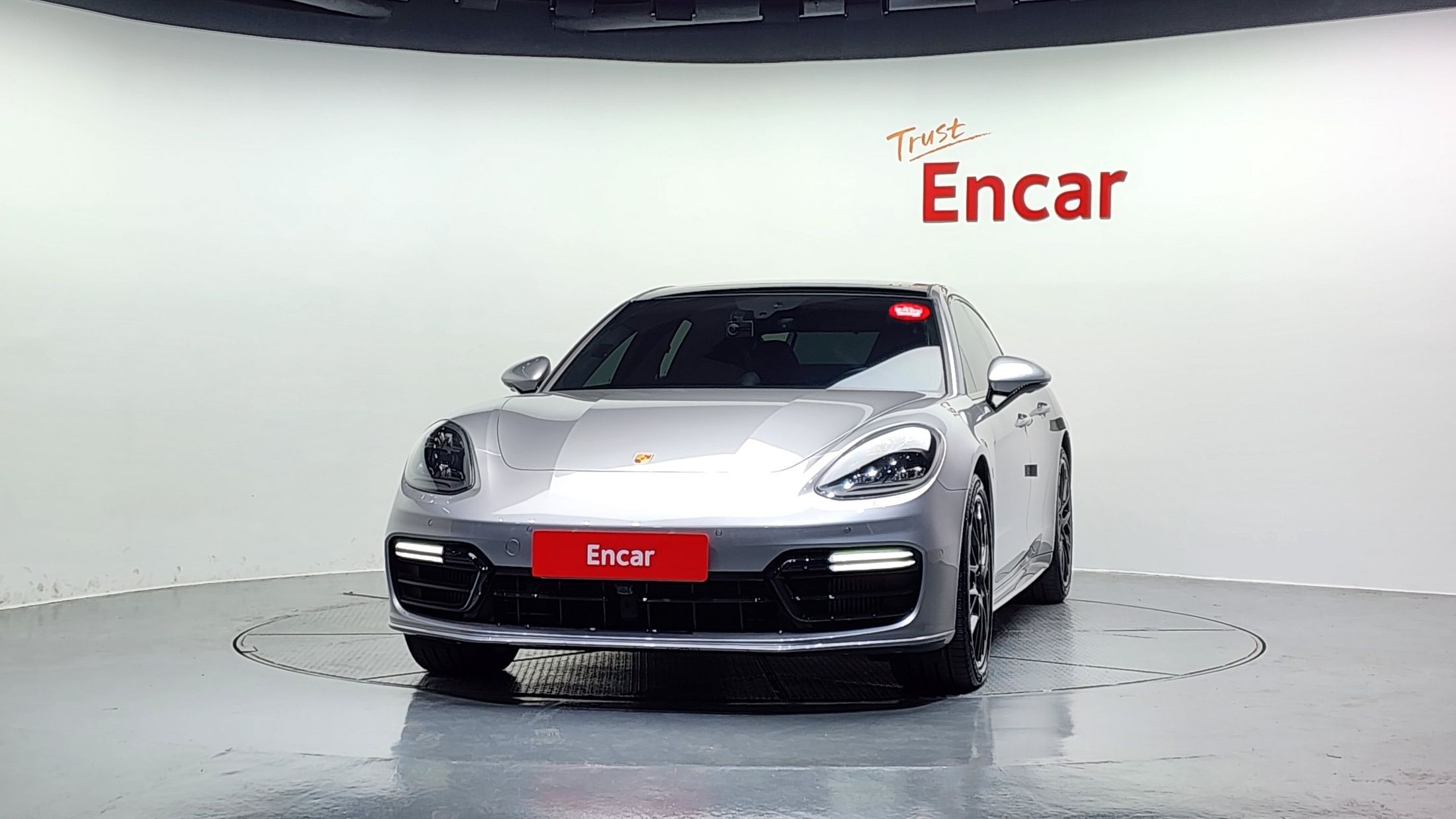 PORSCHE PANAMERA 971 2017