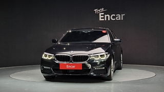 BMW 5-SERIES G30 2017