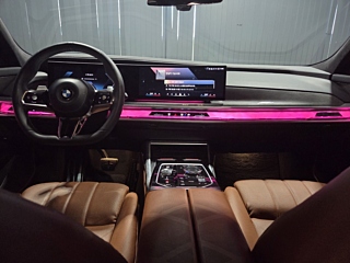BMW 7-SERIES G70 2023