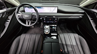 GENESIS G80 RG3 2025