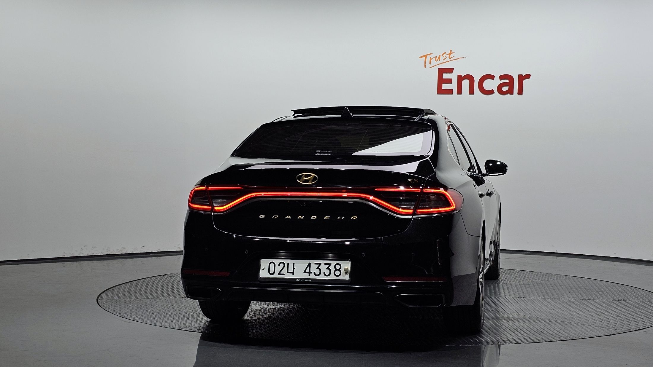 HYUNDAI GRANDEUR IG 2017
