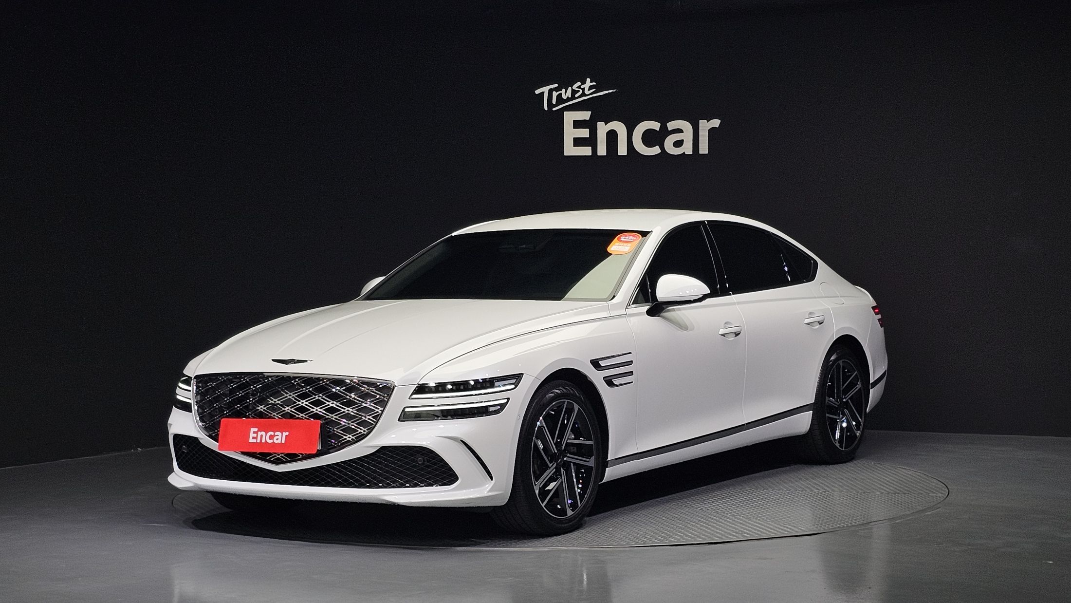 GENESIS G80 RG3