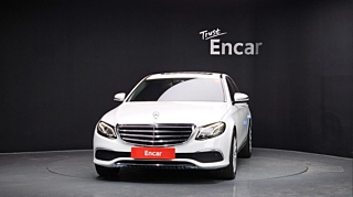 MERCEDES BENZ E-CLASS W213 2019