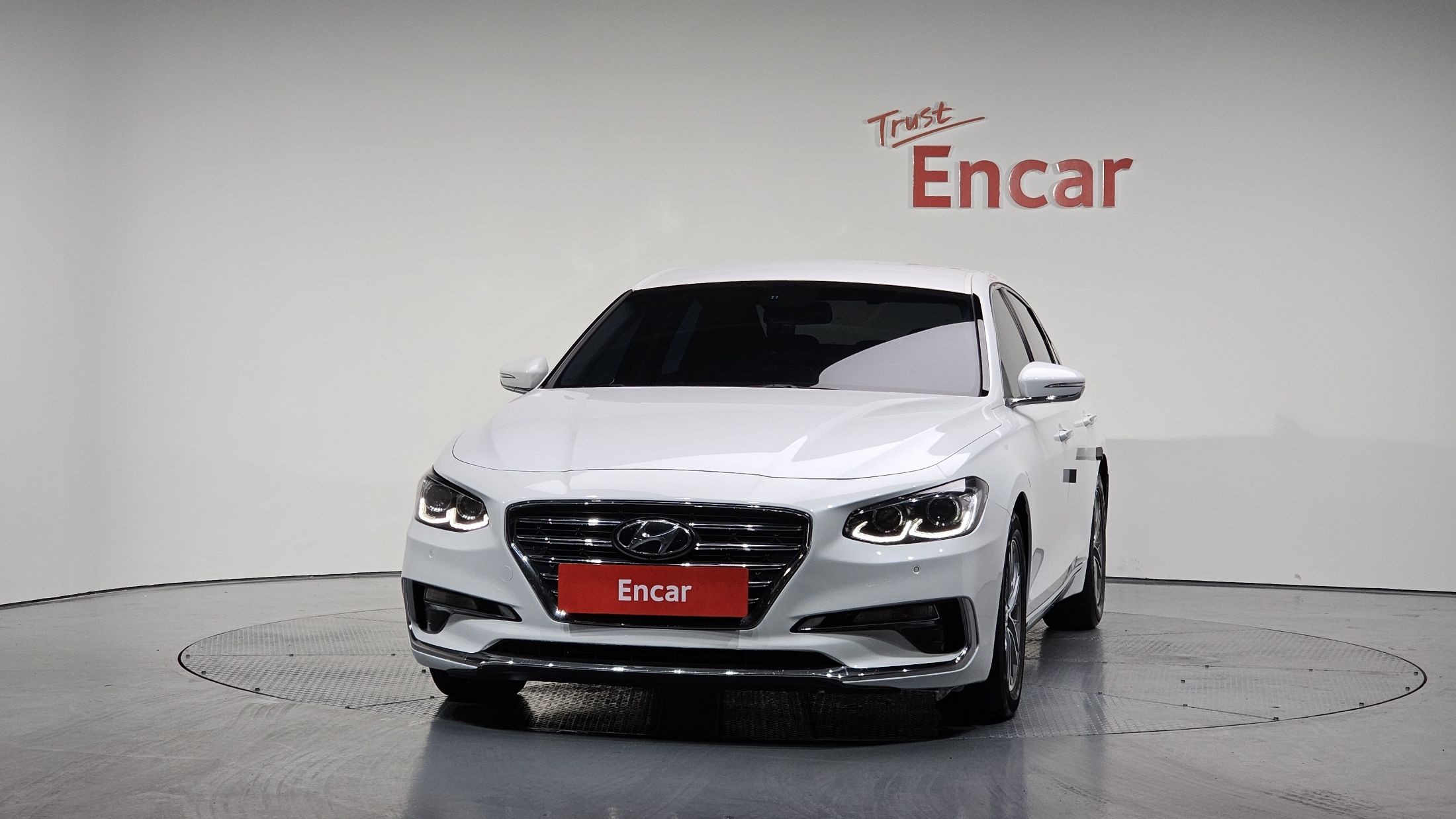 HYUNDAI GRANDEUR IG 2016