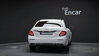 MERCEDES BENZ E-CLASS W213 2017