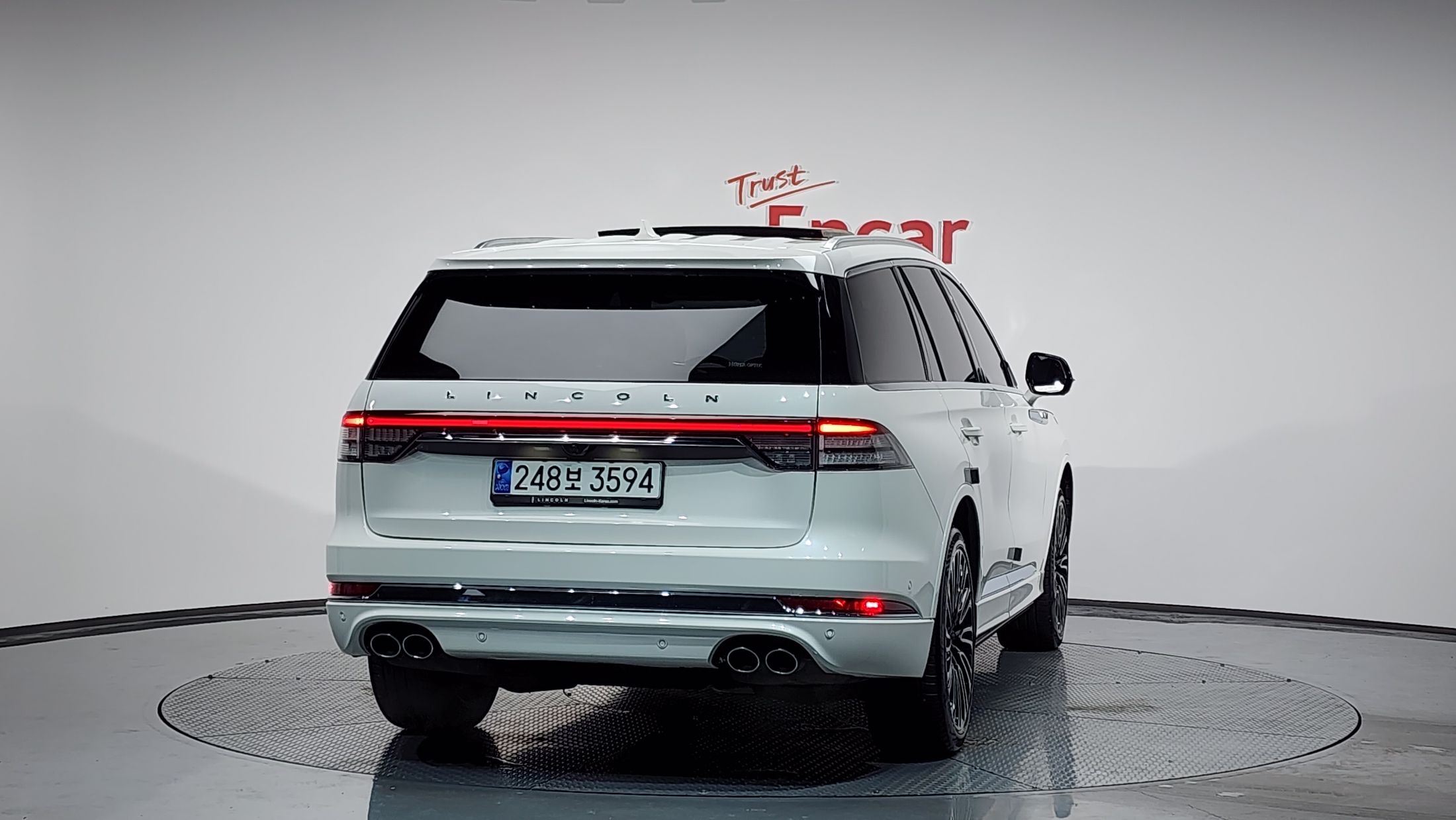 LINCOLN AVIATOR