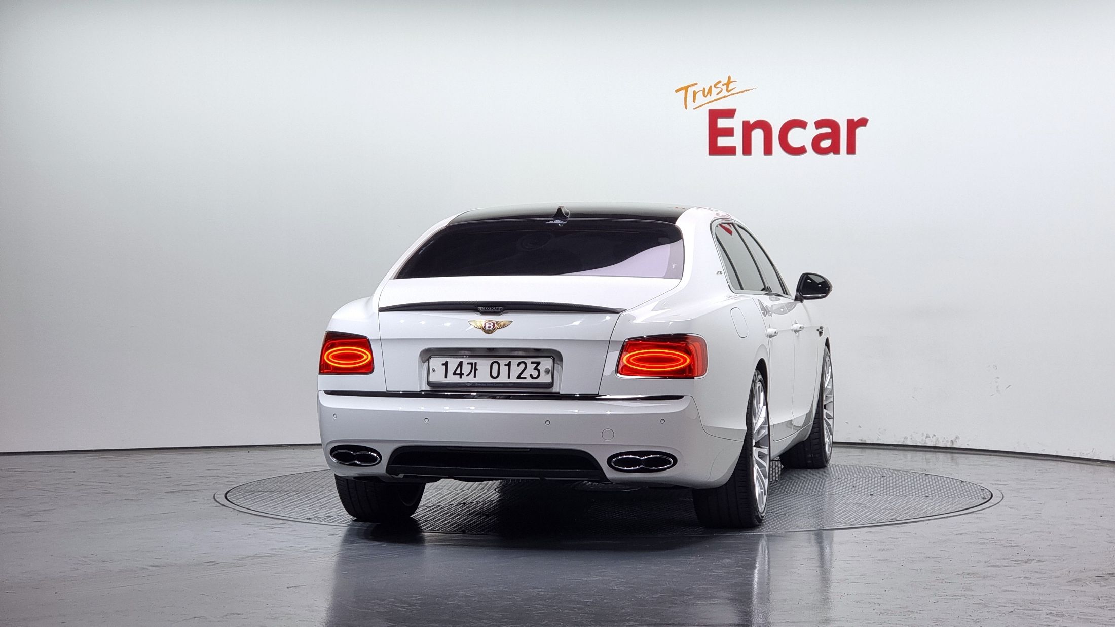 BENTLEY FLYING SPUR 2016