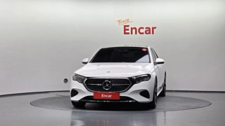 MERCEDES BENZ E-CLASS W214  E200 Avantgarde 2024